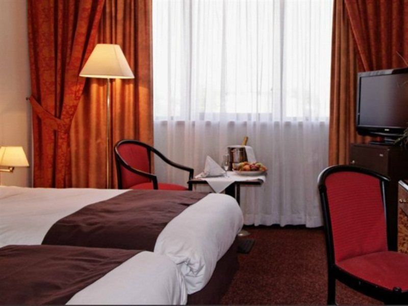 Best Western Le Galice Centre Ville Aix-en-Provence Luaran gambar